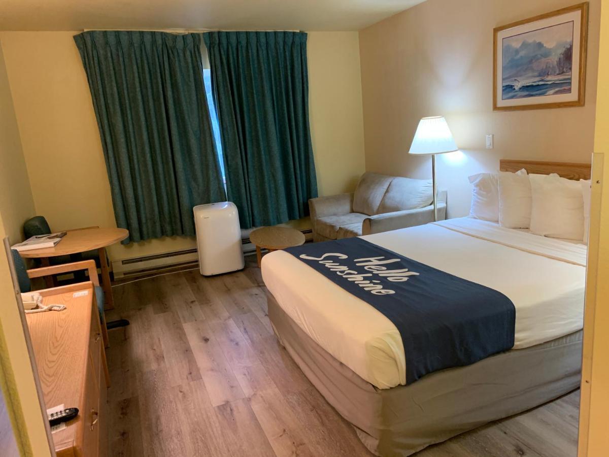 Days Inn By Wyndham Оушън Шорс Екстериор снимка