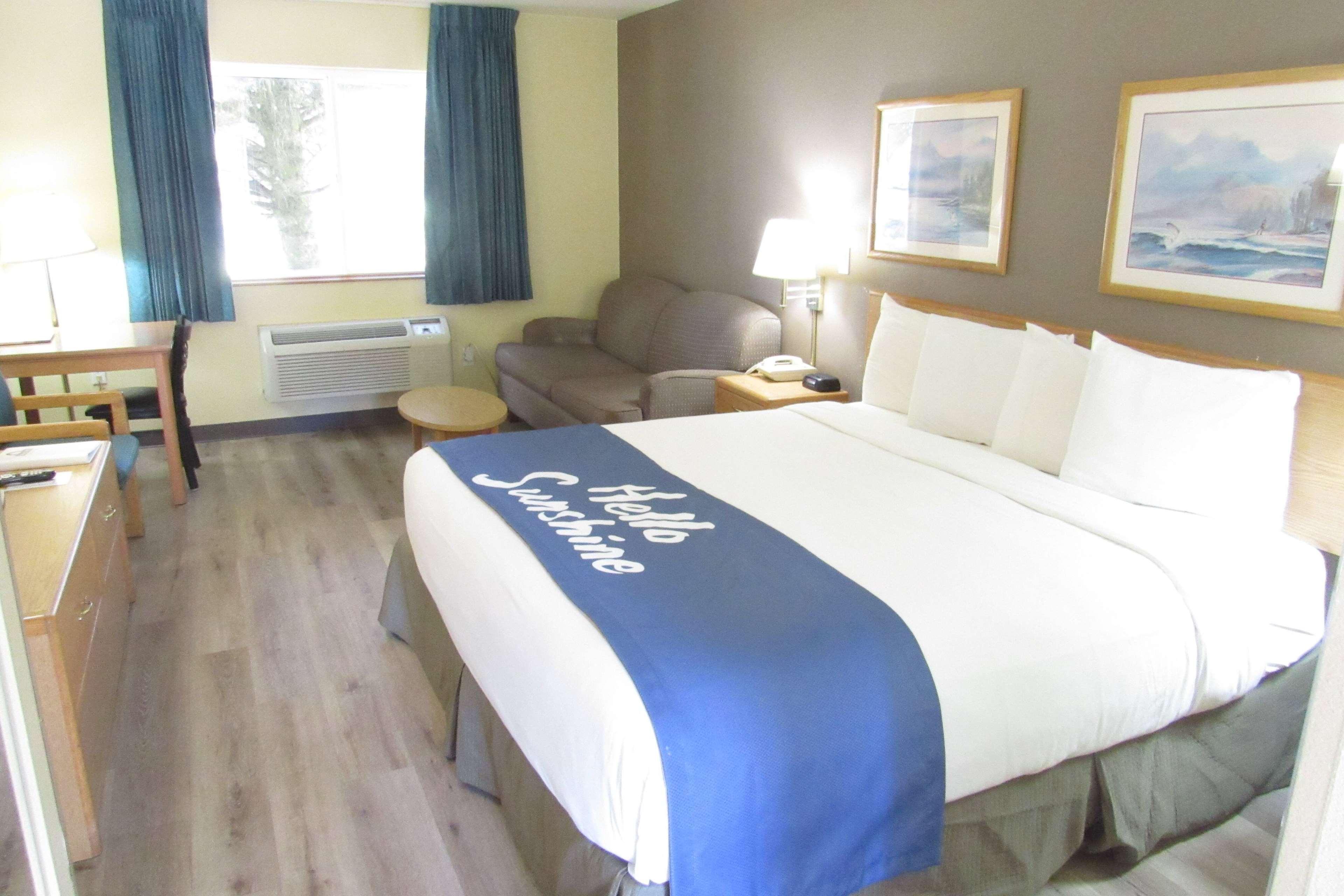 Days Inn By Wyndham Оушън Шорс Екстериор снимка