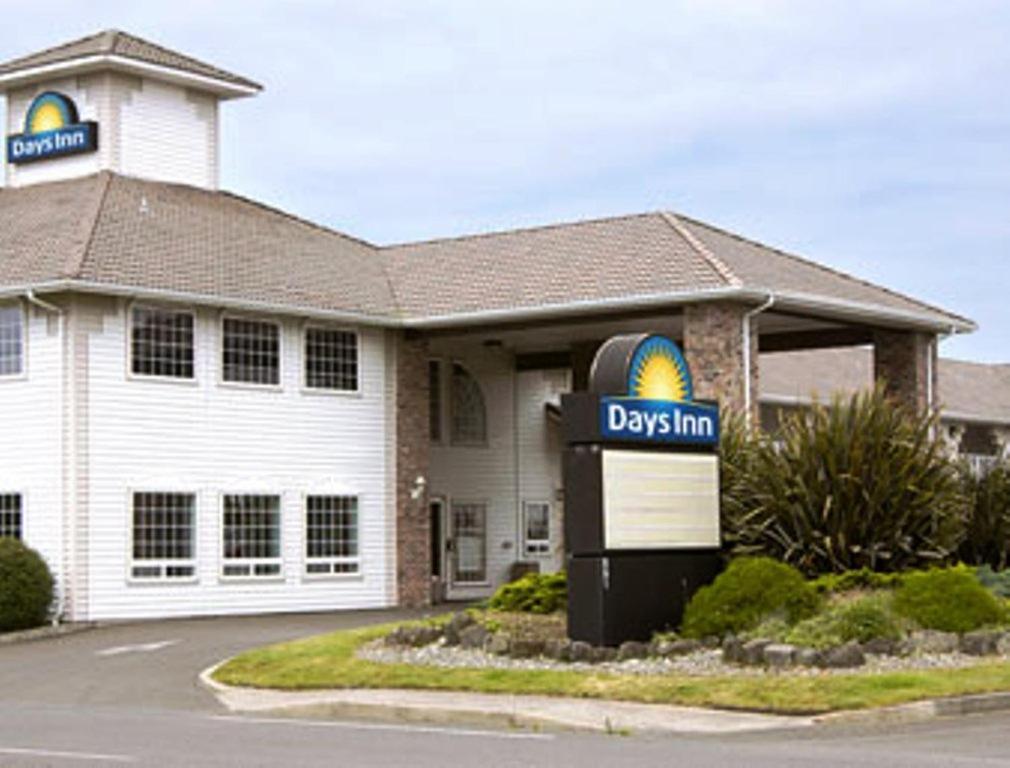 Days Inn By Wyndham Оушън Шорс Екстериор снимка